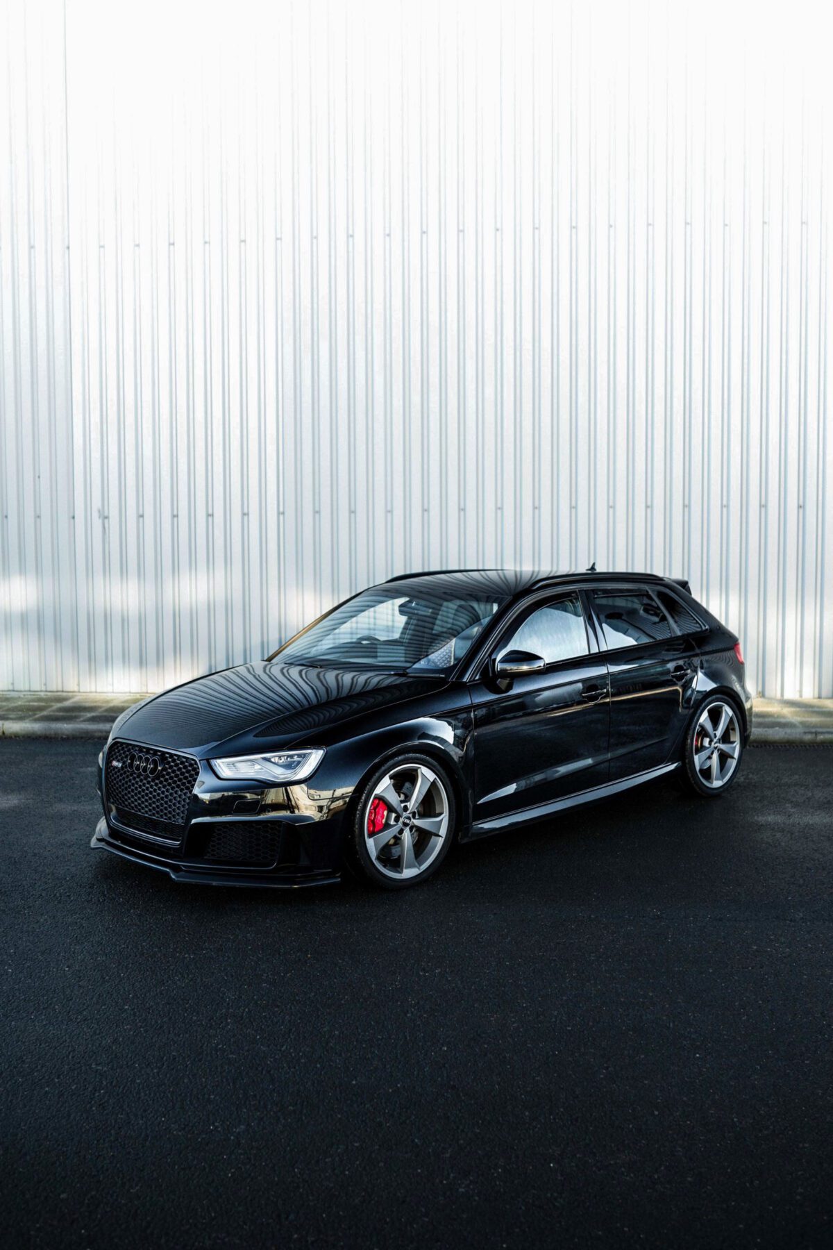 Win This 450HP Audi RS3 + £2,000 - Image 2