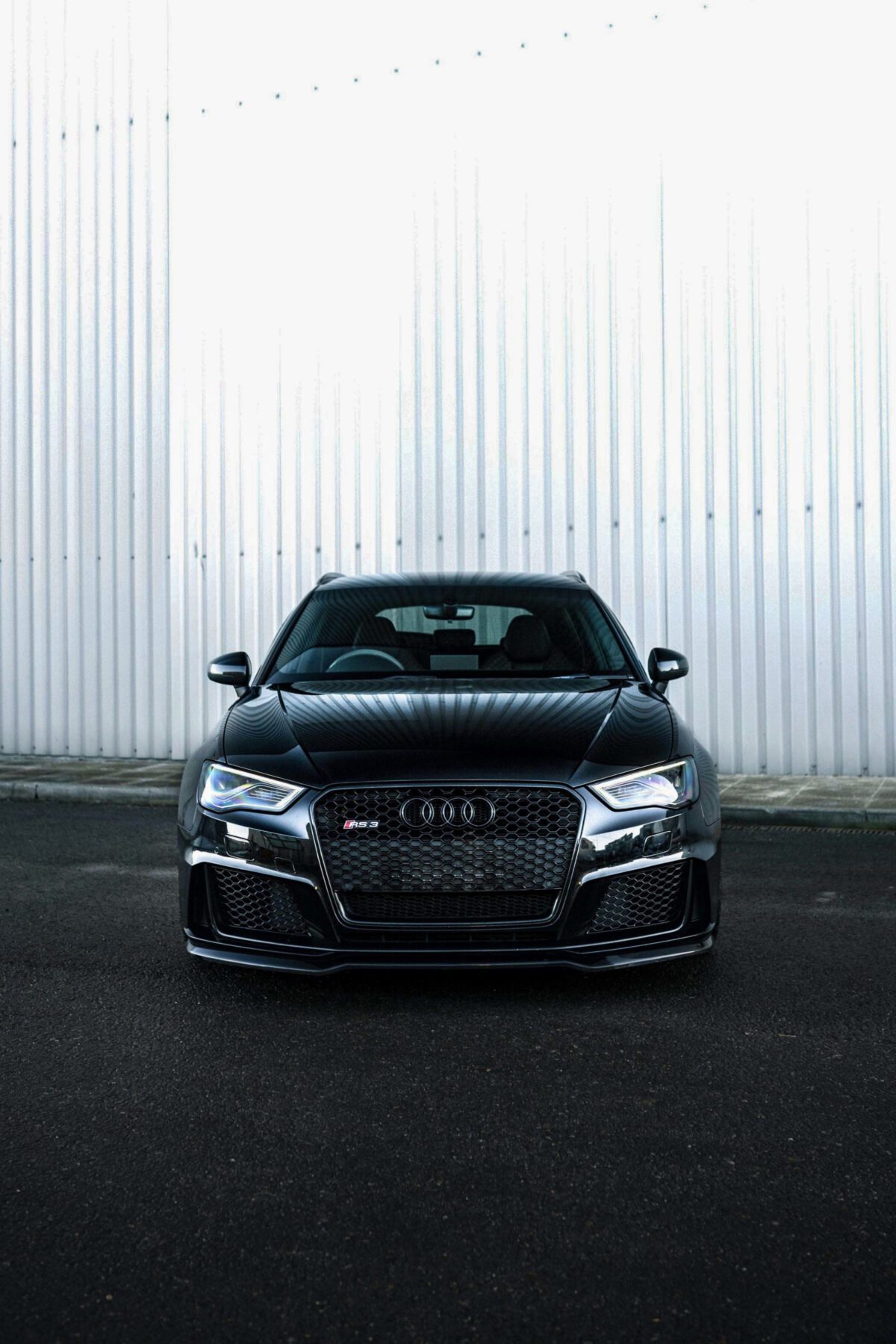 Win This 450HP Audi RS3 + £2,000 - Image 3
