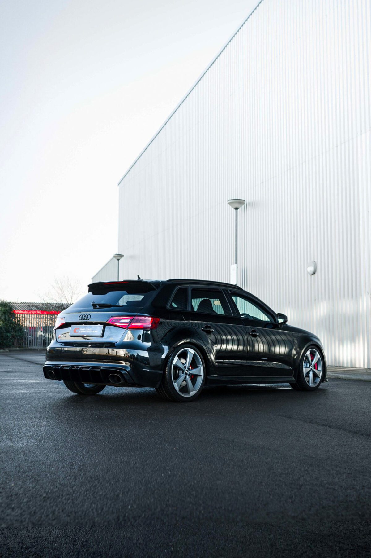 Win This 450HP Audi RS3 + £2,000 - Image 4