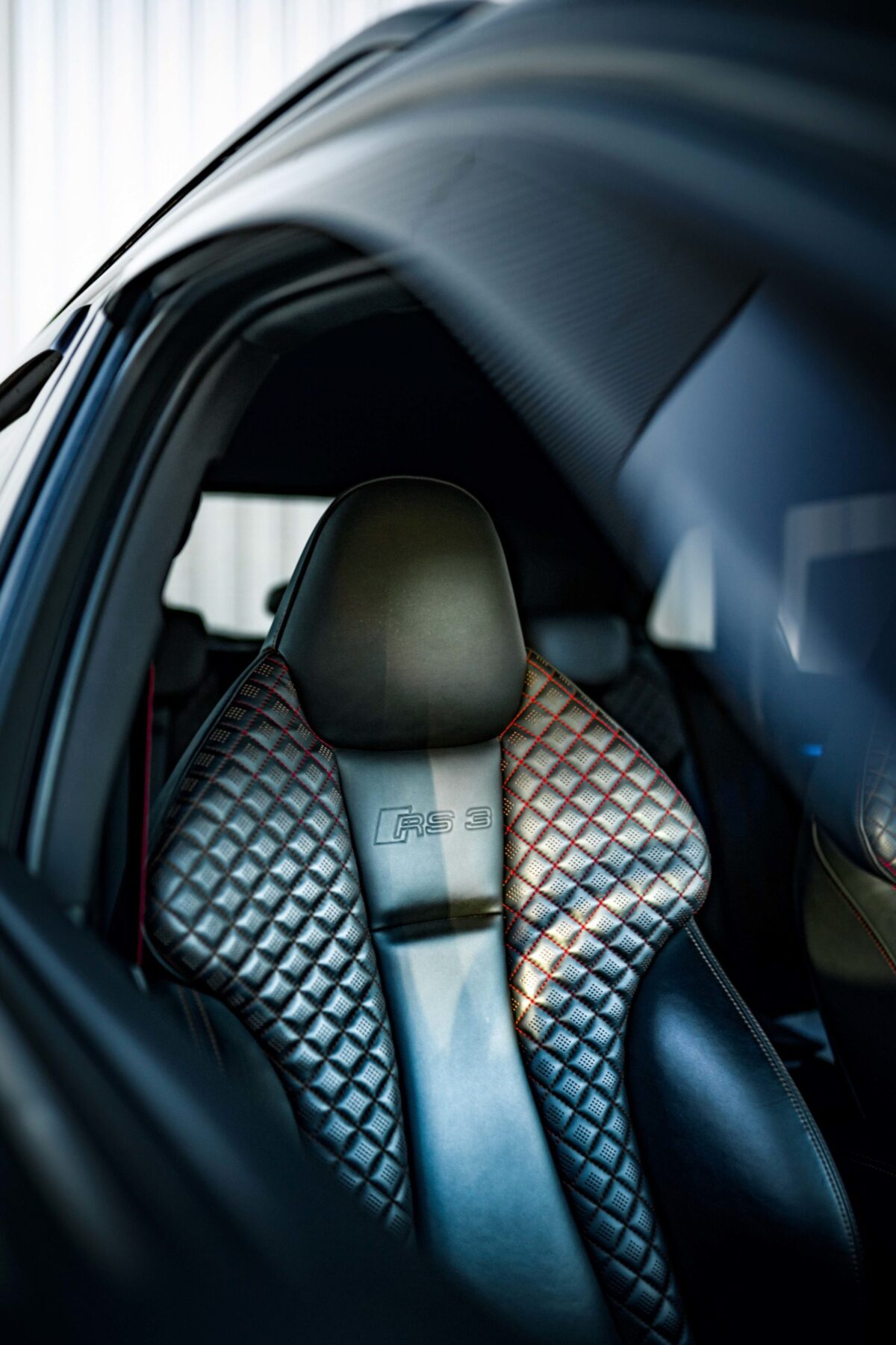 Win This 450HP Audi RS3 + £2,000 - Image 5