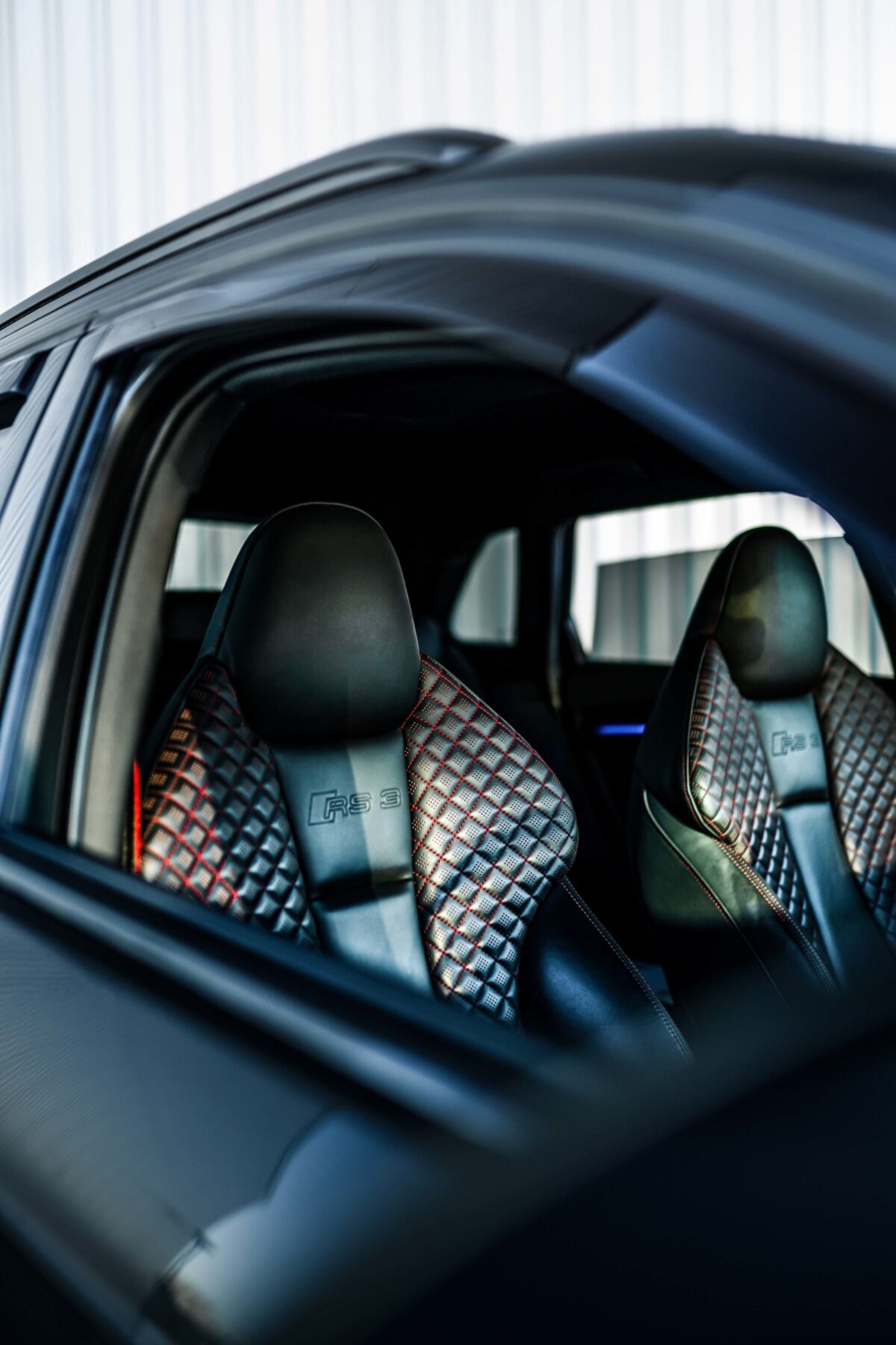 Win This 450HP Audi RS3 + £2,000 - Image 7