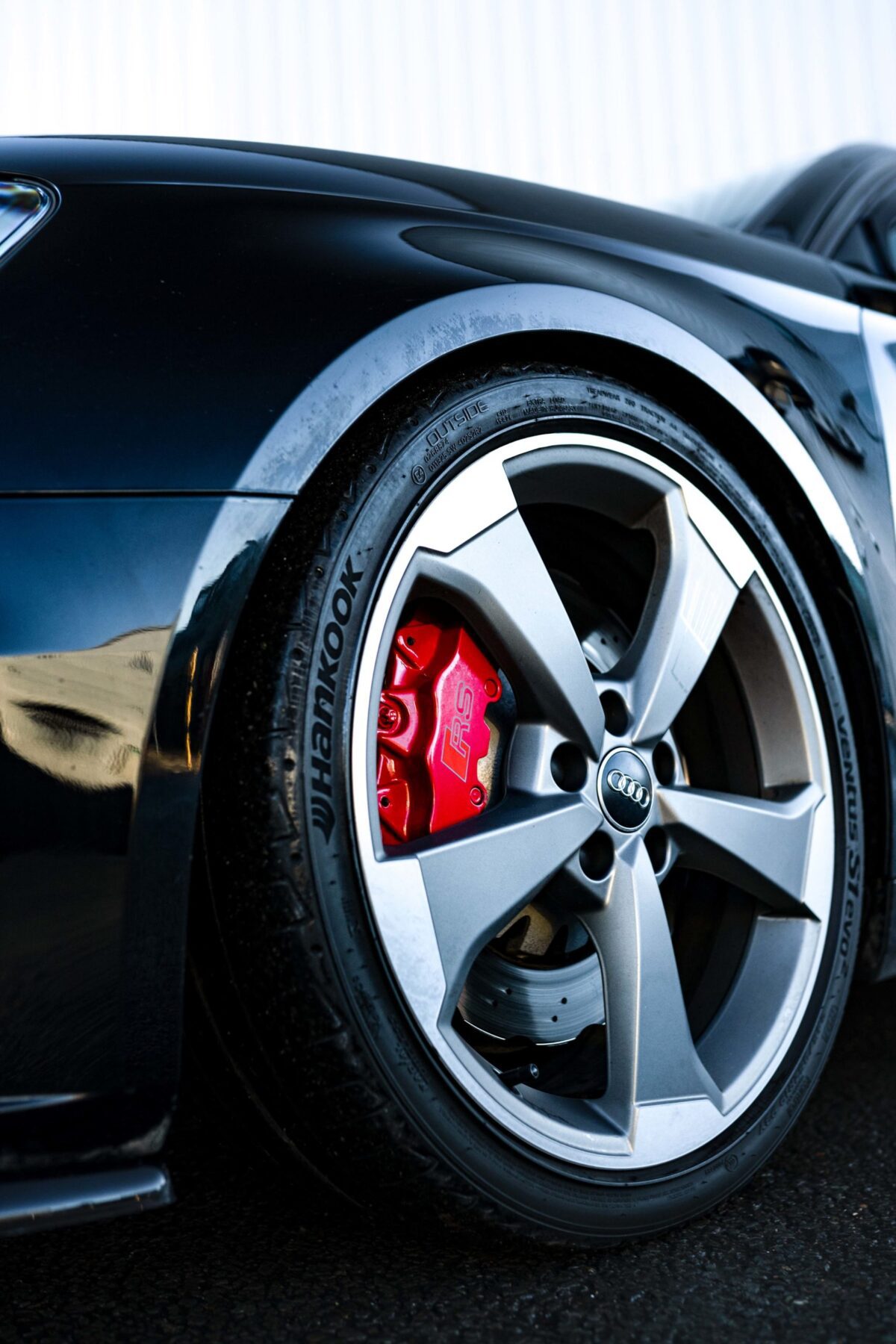Win This 450HP Audi RS3 + £2,000 - Image 8